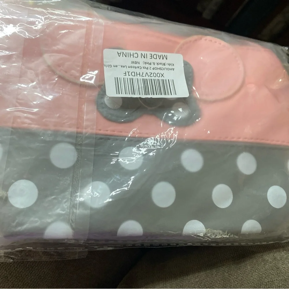 Mickey and minnie wrist cosmetic bags 2